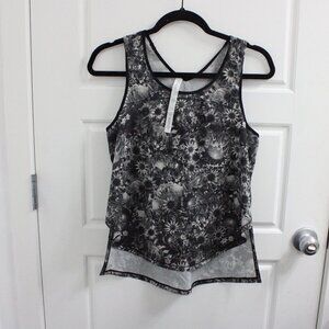 Lululemon Split Singlet Tank Top Size 4 New without tags High Low Floral